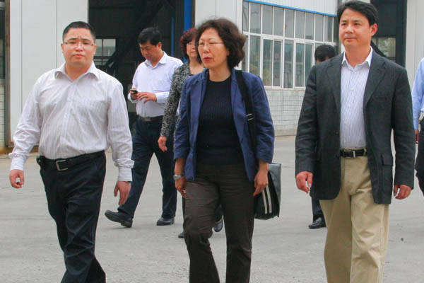 商务部机电和科技产业司副司长刘少军参观江南网页版官网
机床
