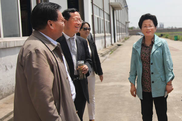 马鞍山市政协主席李群来江南网页版官网
机床调研