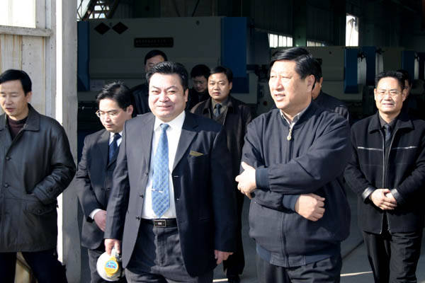 全国人大副委员长张平视察江南网页版官网
机床